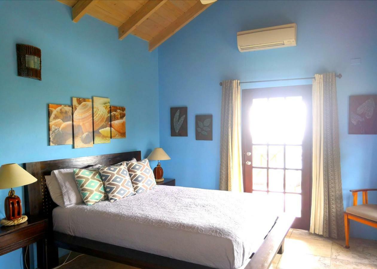Villa Touloulou English Harbour Exterior foto